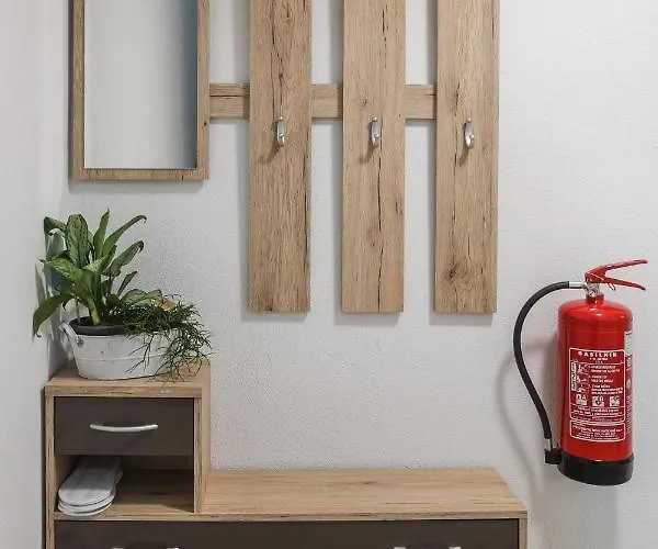 アパート For ブレッド